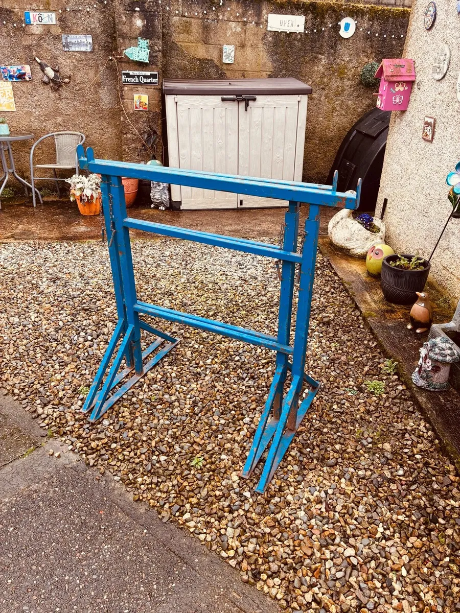 Builders trellis 2.  With scaffold planks