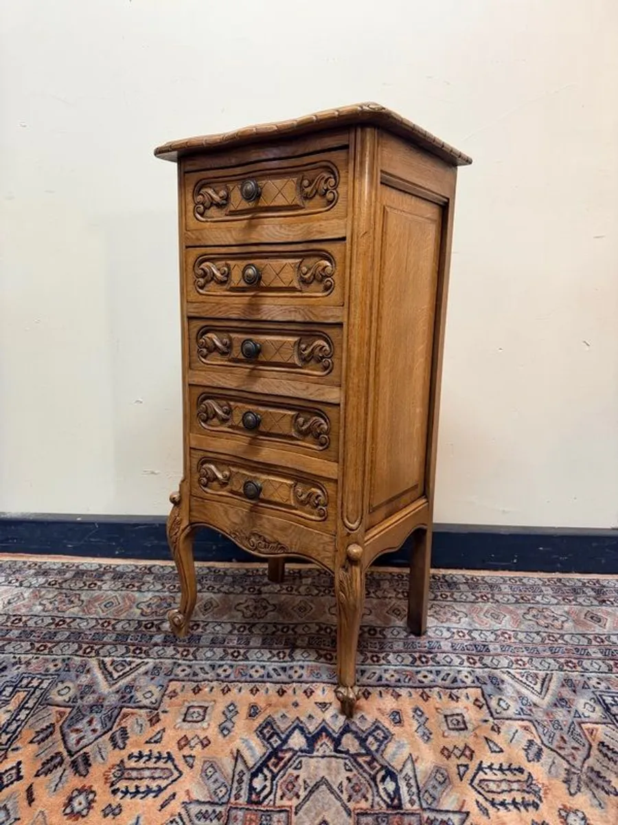 French Oak Tallboy Chest with Carved Drawers and Cabriole Legs - Image 2