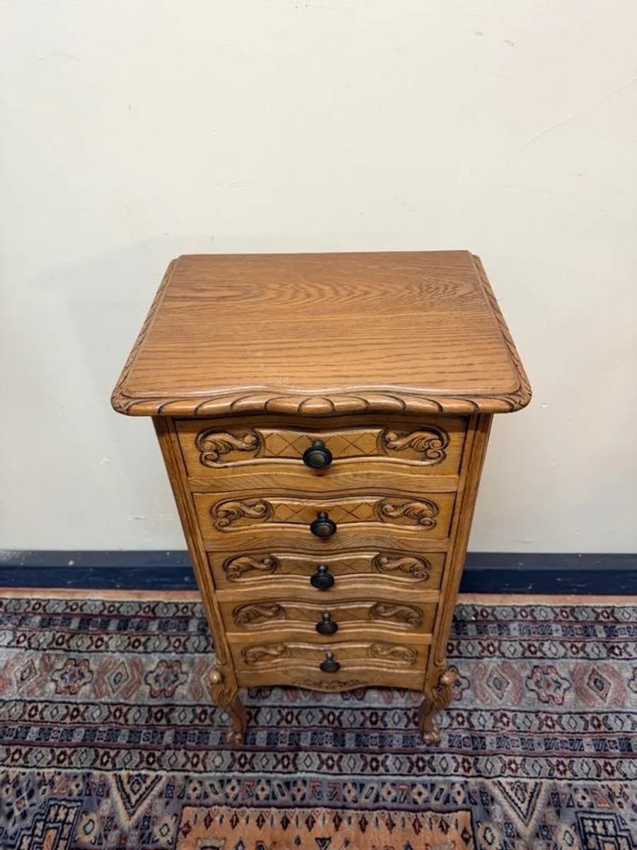 French Oak Tallboy Chest with Carved Drawers and Cabriole Legs - Image 3