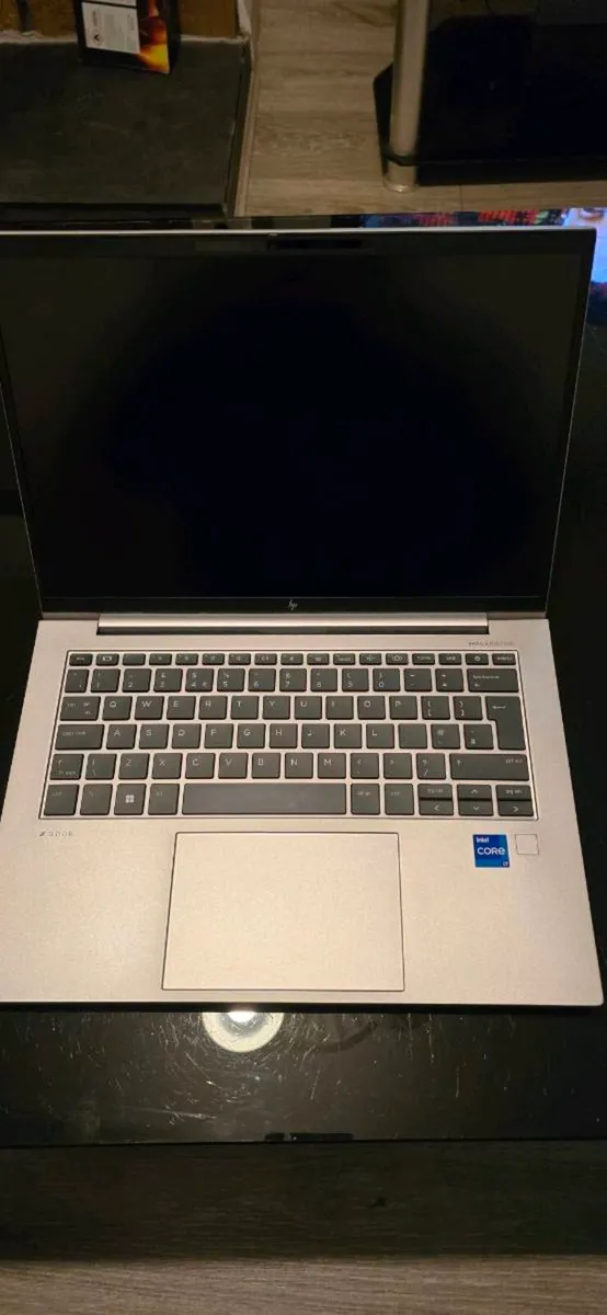 Hp Zbook Firefly 14 G10 Mobile Workstation - Image 2