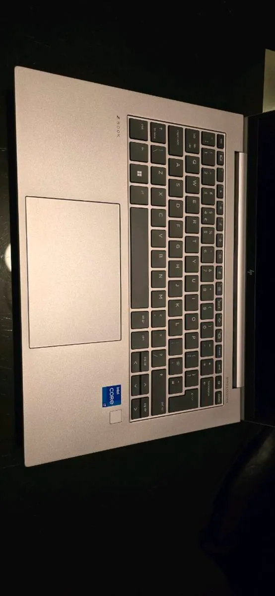 Hp Zbook Firefly 14 G10 Mobile Workstation - Image 4