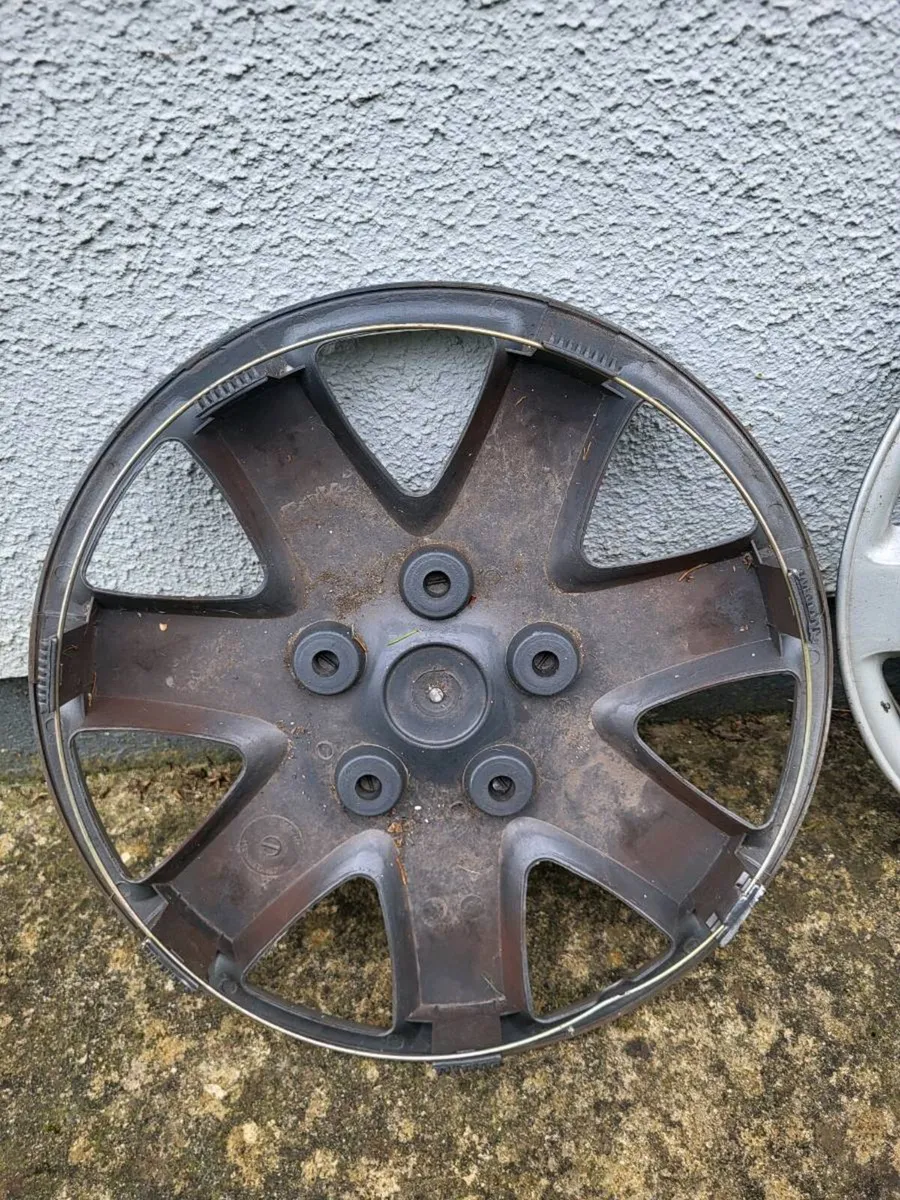 Hub caps - Image 2