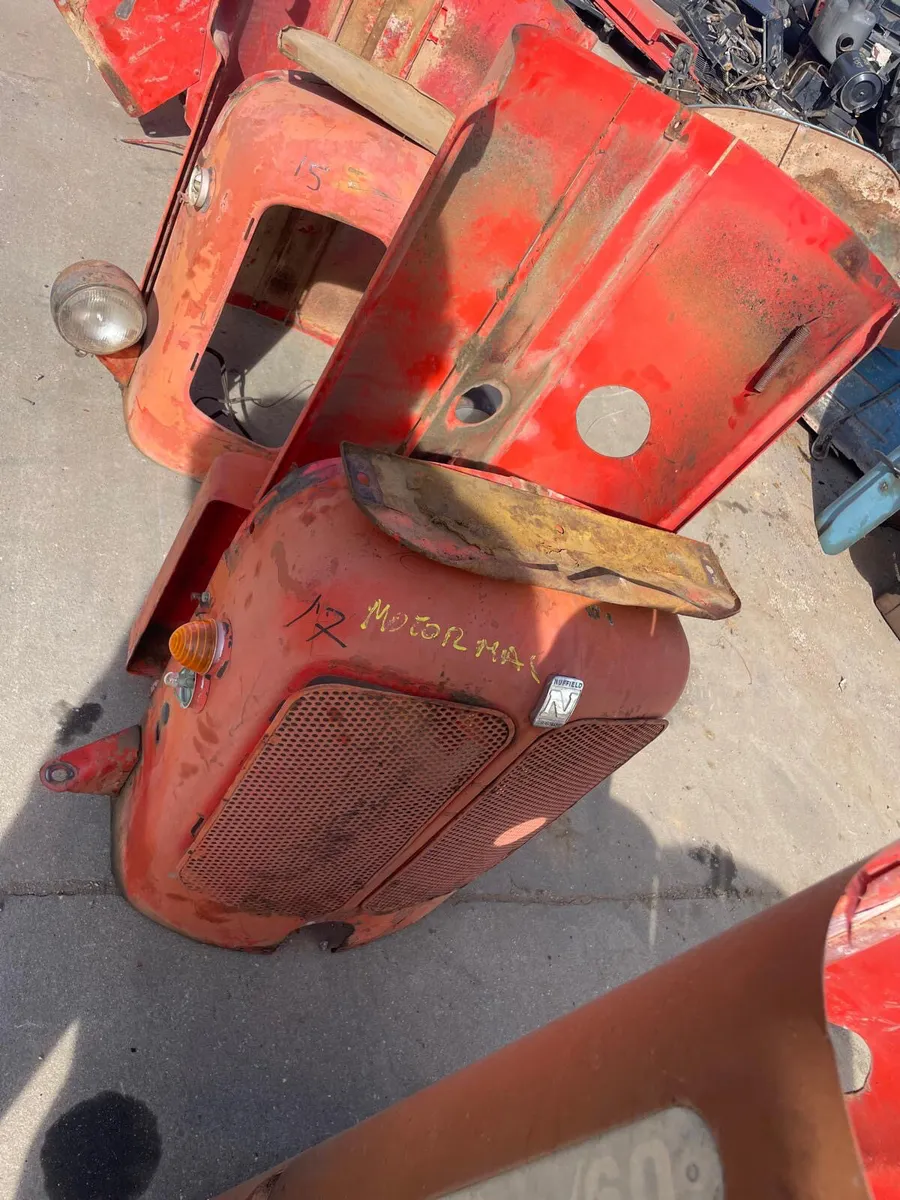 Nuffield Nose Cones, Bonnets & Mudguards - Image 3