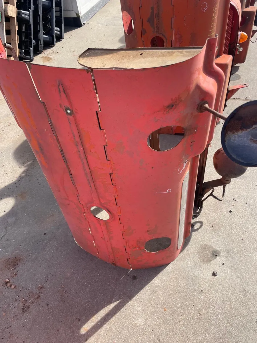 Nuffield Nose Cones, Bonnets & Mudguards - Image 2