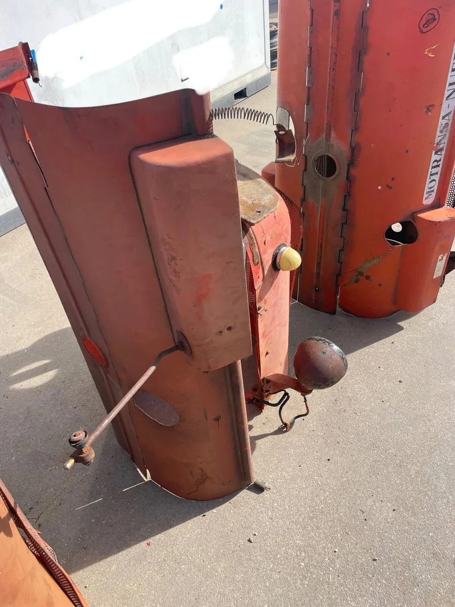 Nuffield Nose Cones, Bonnets & Mudguards - Image 4