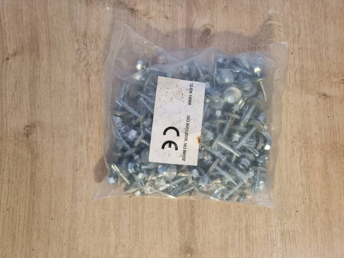 Tex Screws for Light Steel (Max 3mm) 5.5 x 32mm - Image 2