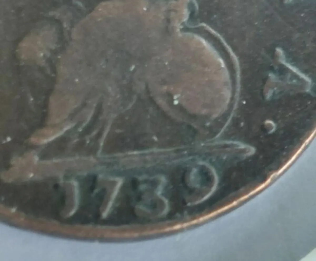 SUPER RARE YEAR 1739 .. FARTHING..287 YEARS OLD.. - Image 3