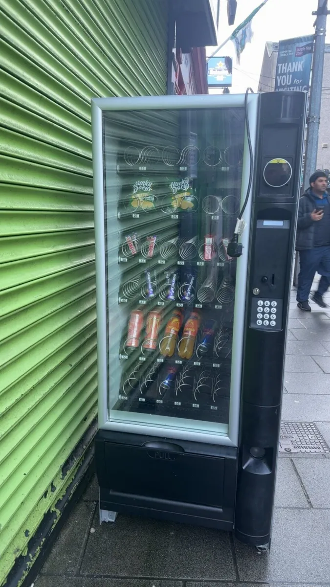 Snack & Drinks Vending Machine - Image 1