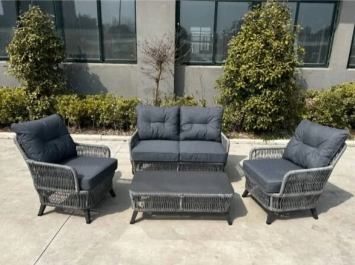 Rivera 5 Piece Set - Image 1