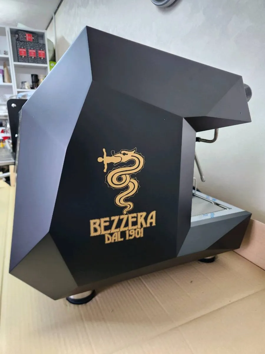 3 Group Coffee Machine - Image 3