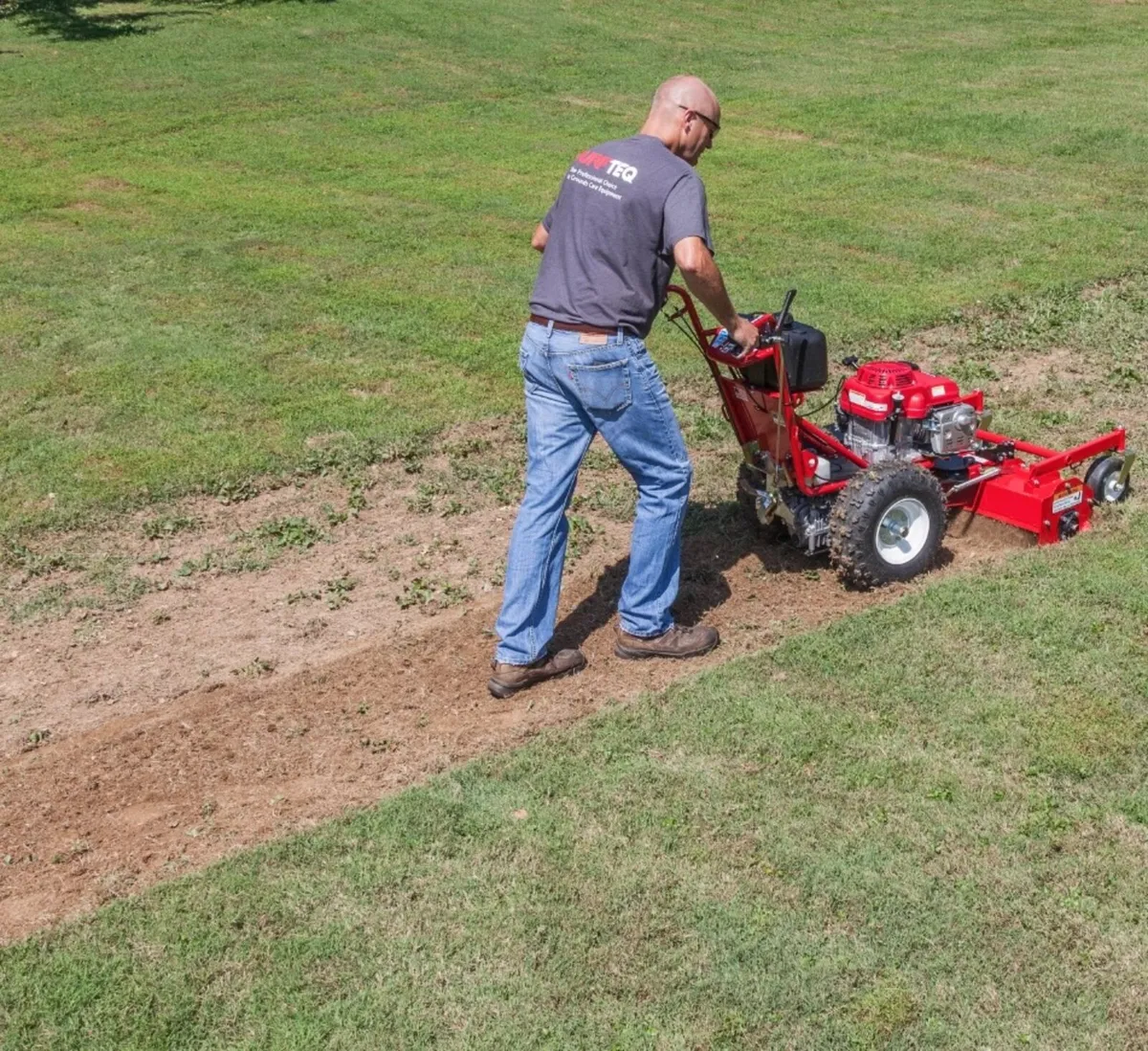 Turf Teq power rake - Image 1