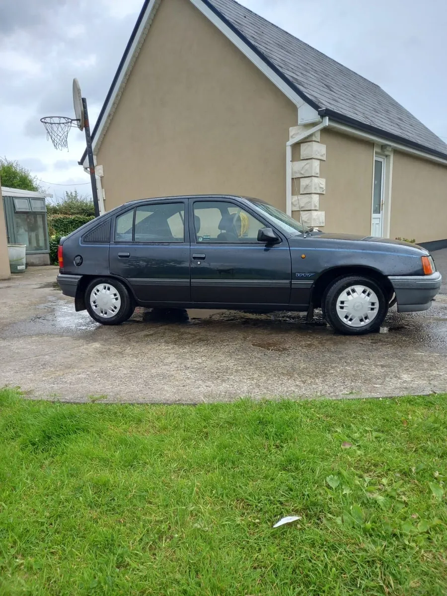 Opel Kadett 1991 - Image 1