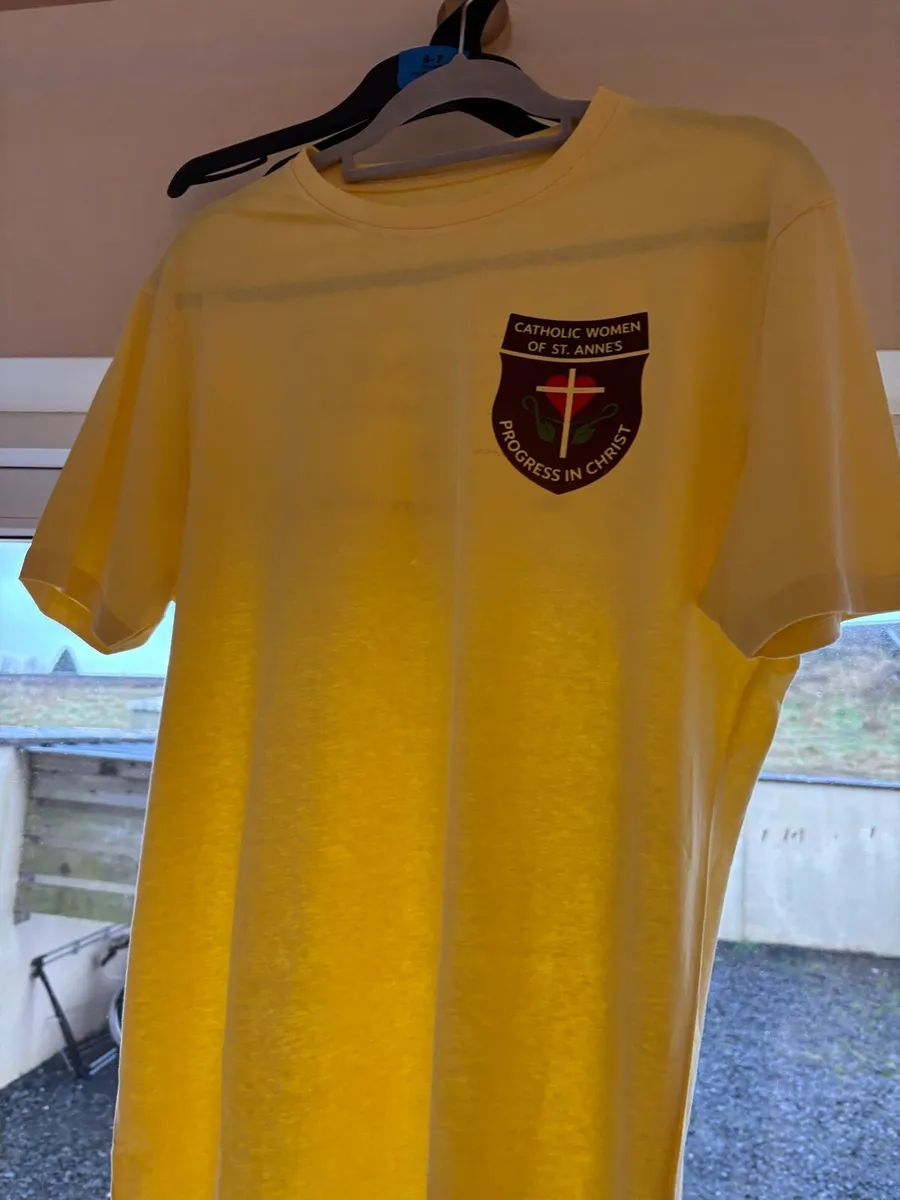 Custom T-Shirts & Hoodies – From €15 - Image 2