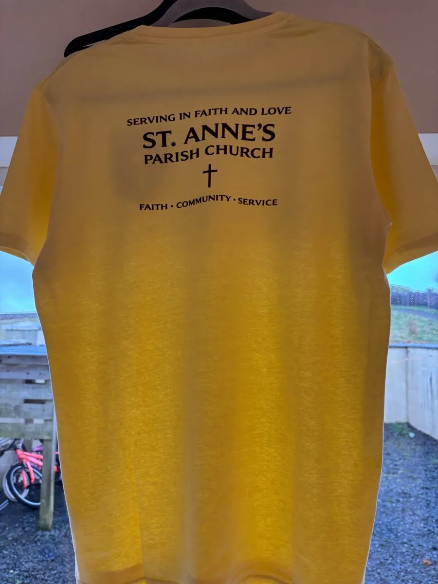 Custom T-Shirts & Hoodies – From €15 - Image 3