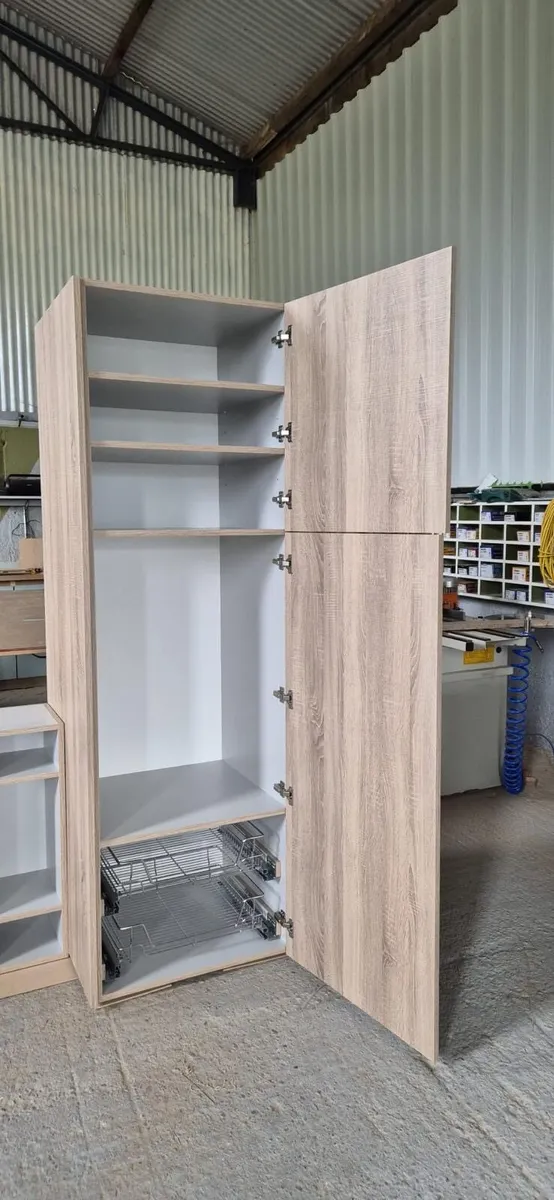 Storage units - Image 3