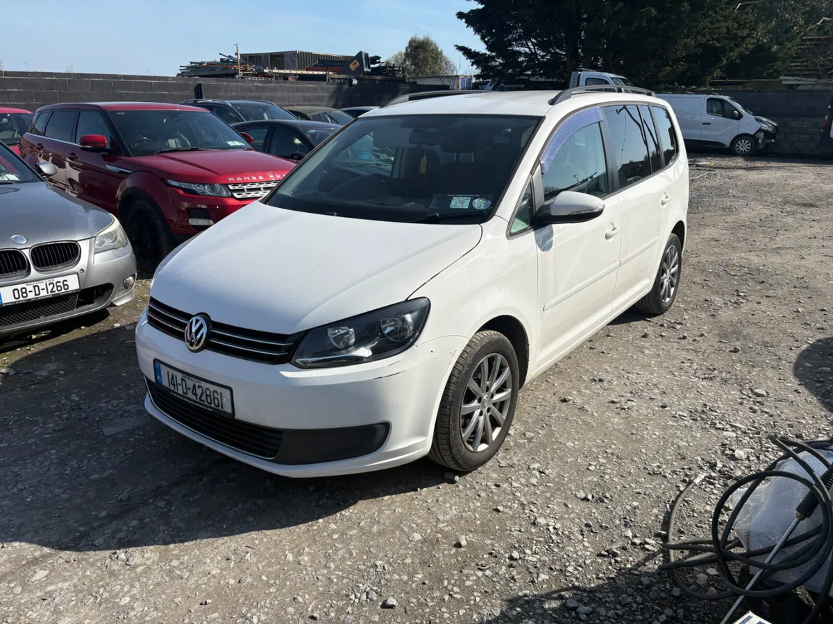 2014 Vw Touran 1.4 Automatic drive away trade sale - Image 3