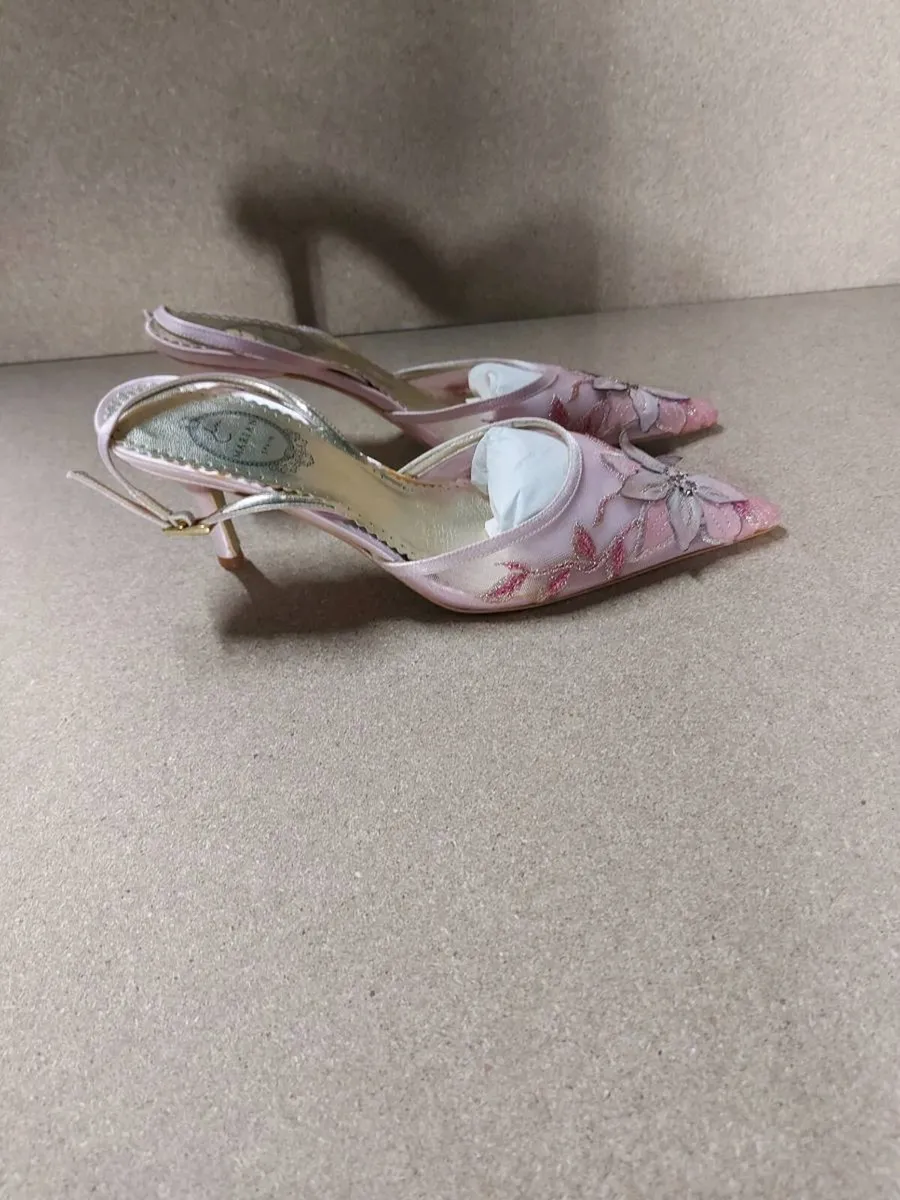 Womens shoes - Image 2