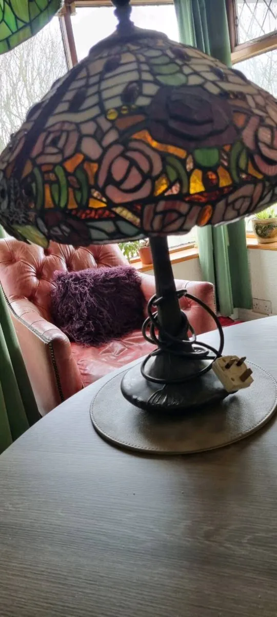 VINTAGE PAIR TIFFANY 3D LAMPS (200 EACH) - Image 4