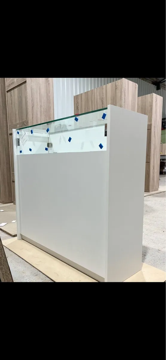 Shop display, counter units. - Image 3