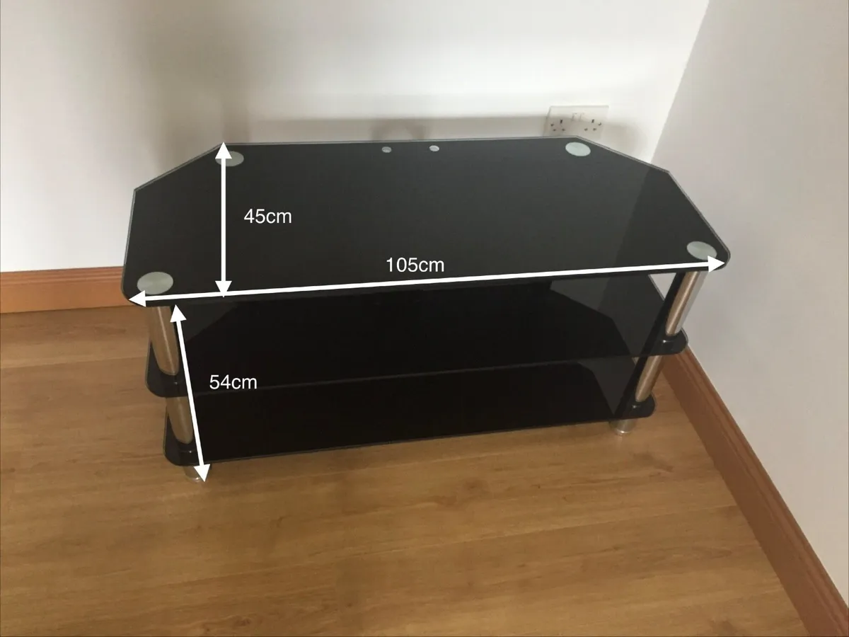 TV stand - Image 1