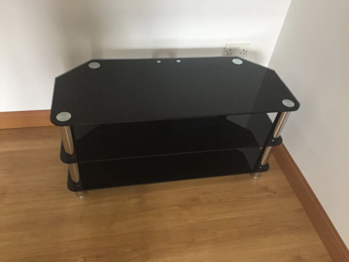 TV stand - Image 2