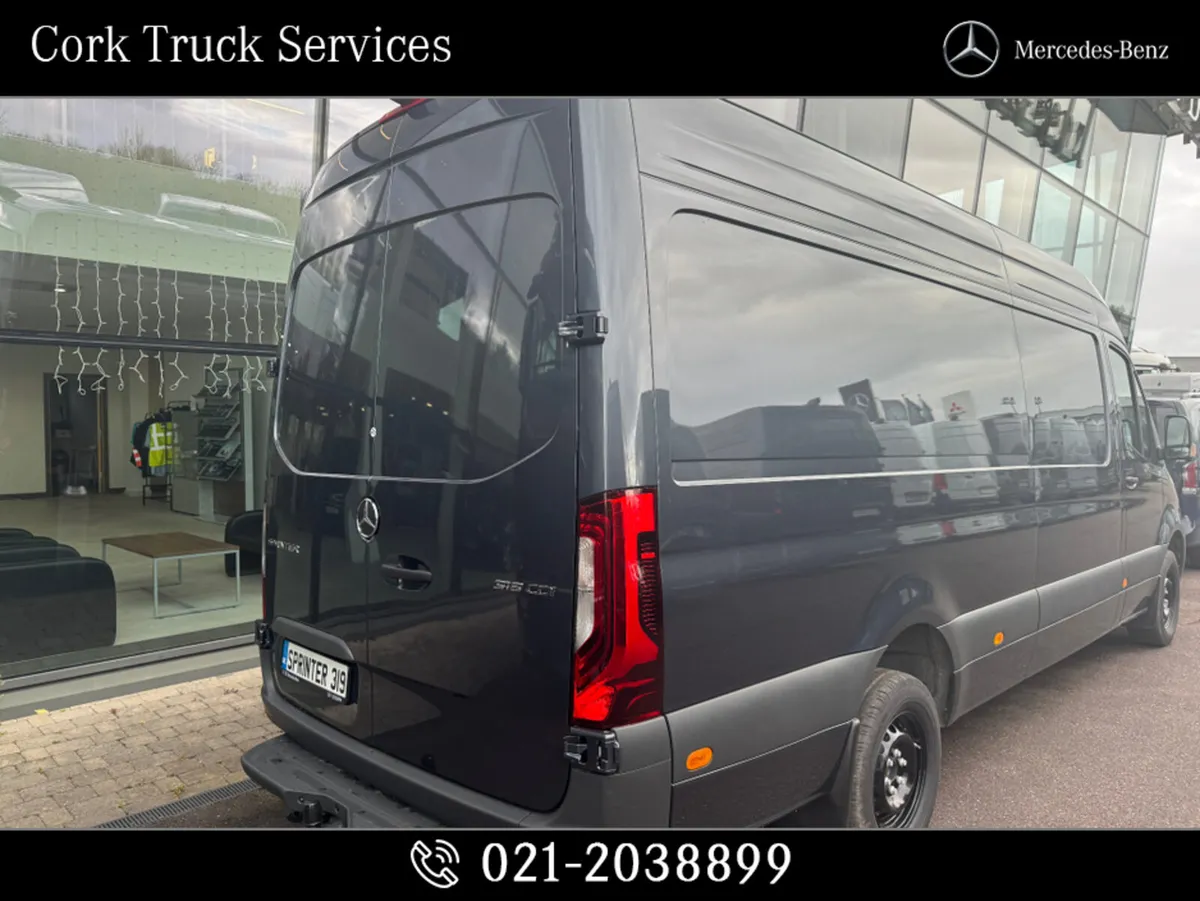 Mercedes-Benz Sprinter 319.43 Select Automatic - H - Image 2