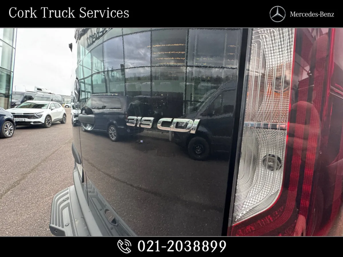 Mercedes-Benz Sprinter 319.43 Pro Automatic - Image 3