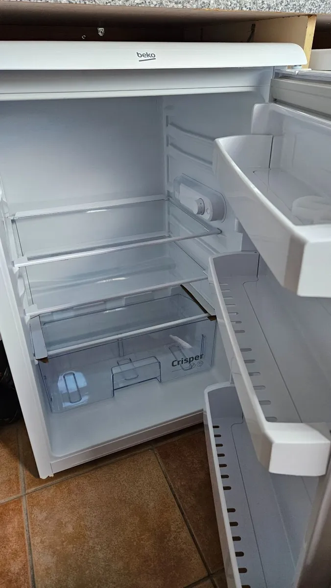BEKO undercounter fridge - Image 1