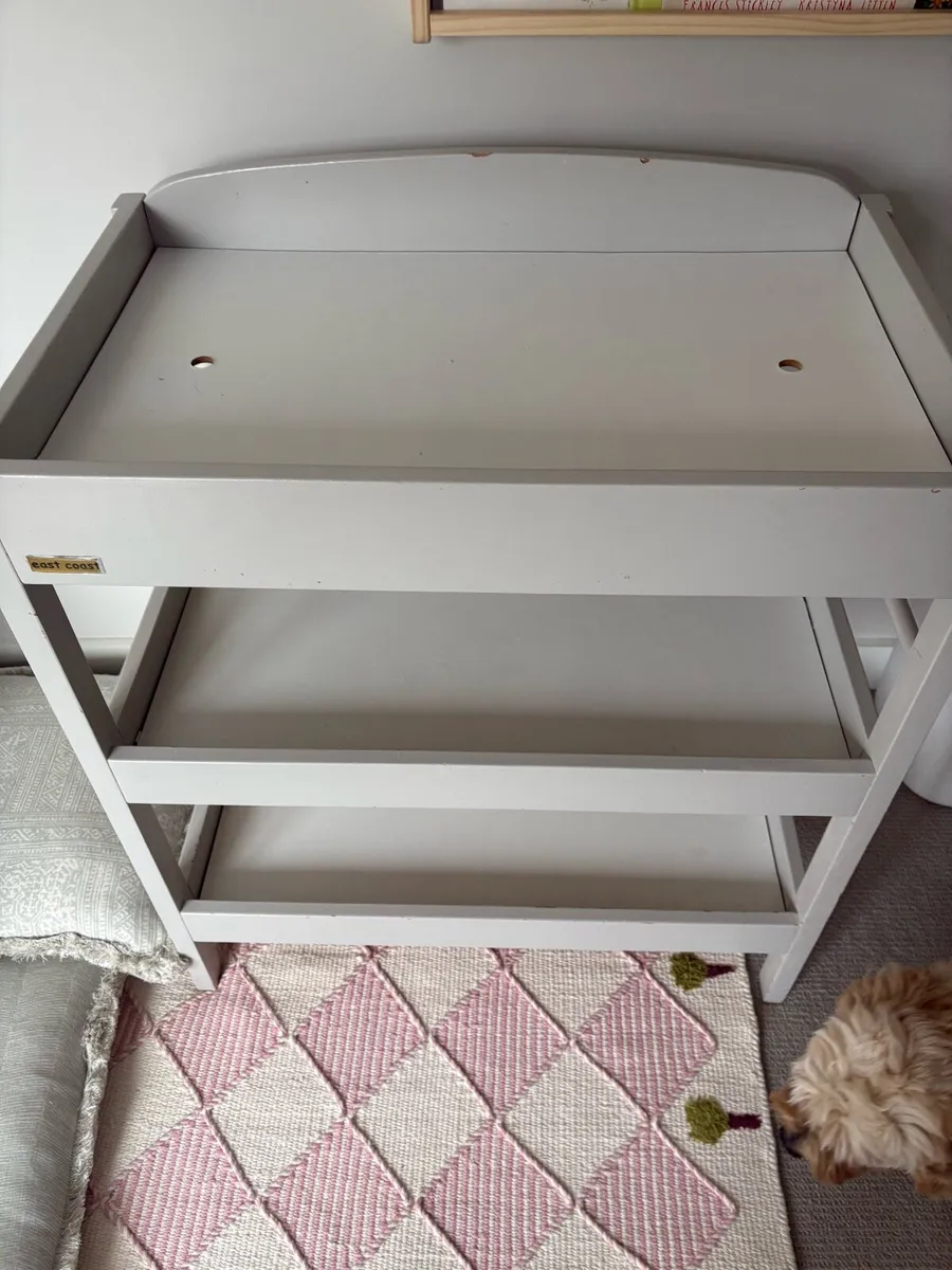 Baby changing unit - Image 2