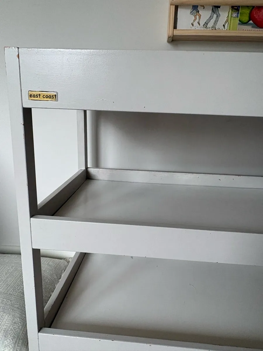 Baby changing unit - Image 4