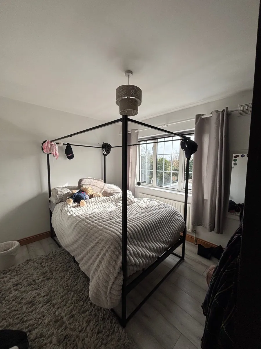 Canopy four poster bed frame - Image 3