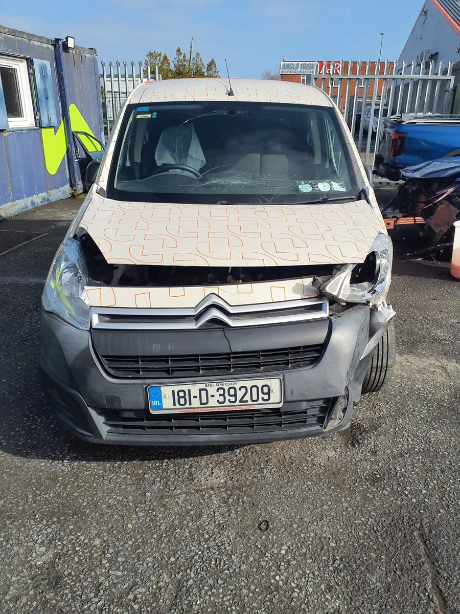 Citroen Berlingo 2018 only 80,000 km - Image 1