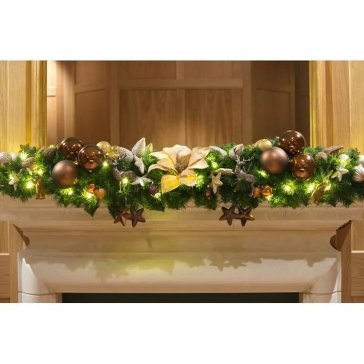 Luxury Mantlepiece Garland - Image 1