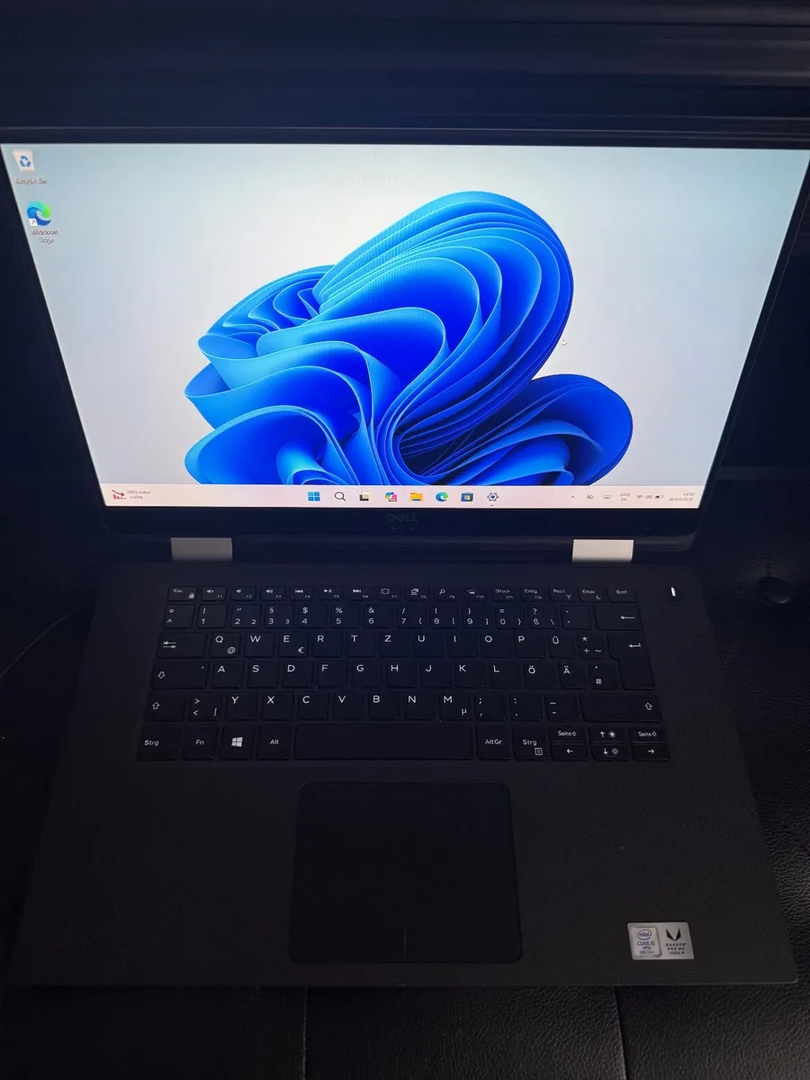 Dell Precision 5530 2in1 Laptop i5/8GB/256SSD/FHD - Image 1