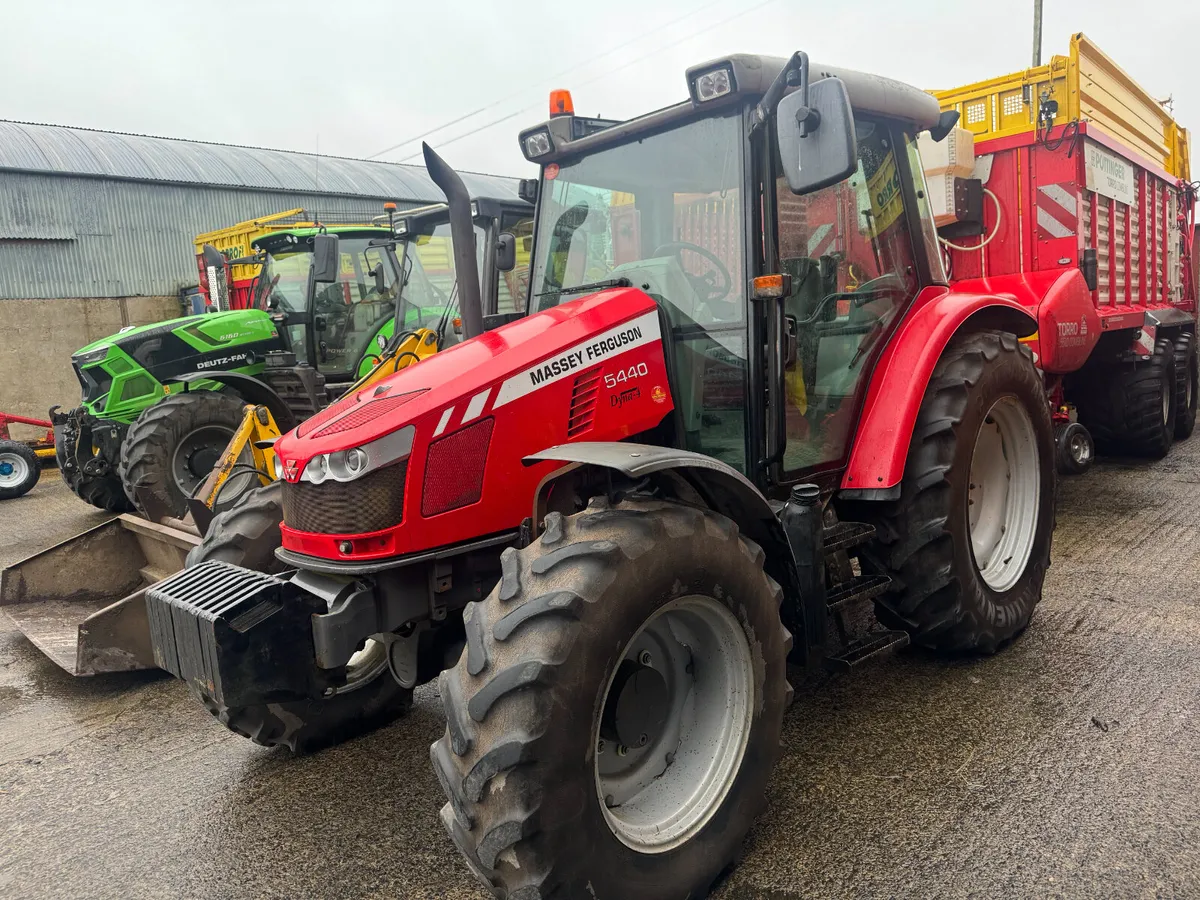 2012 Massey Ferguson 5440