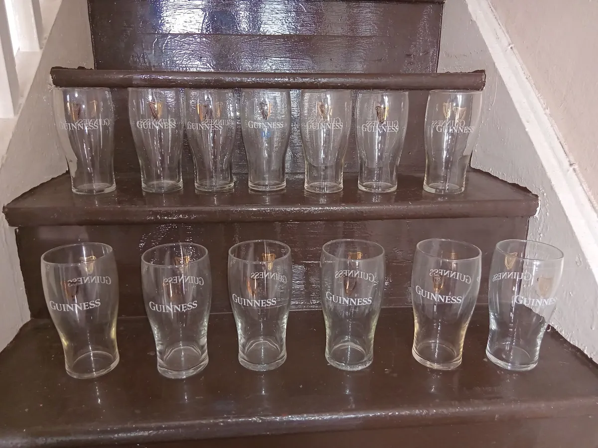 13 GUINNESS PINT GLASSES - Image 1
