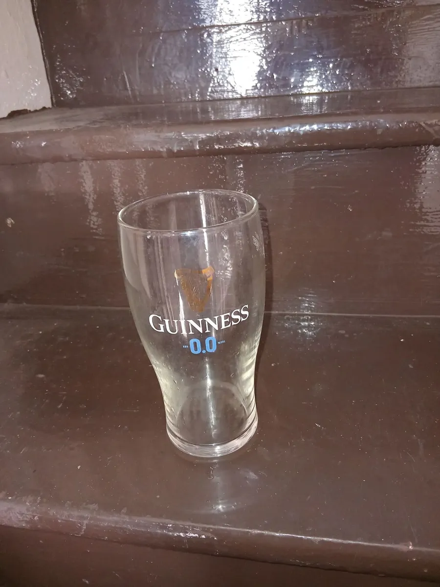 13 GUINNESS PINT GLASSES - Image 2