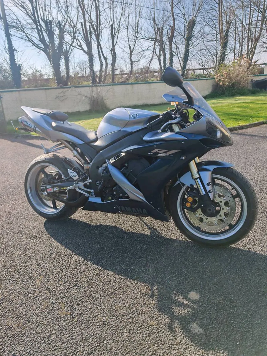 Yamaha r1 needs nothing - Image 1