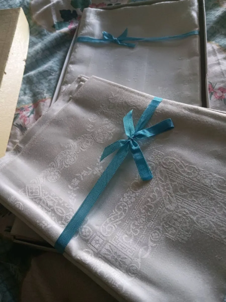 Vintage linen - Image 1