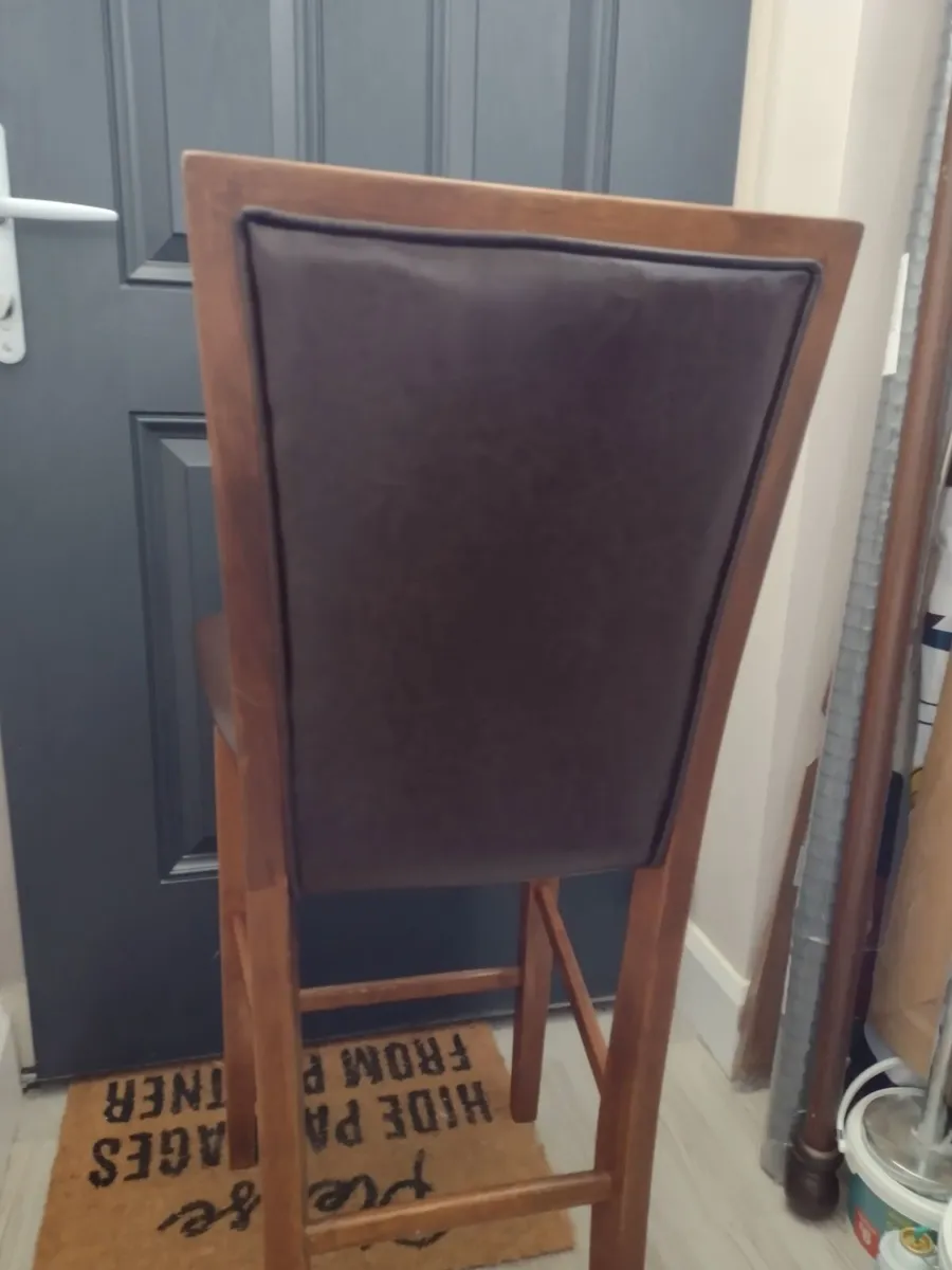 Beautiful walnut kitchen bar stool - Image 2