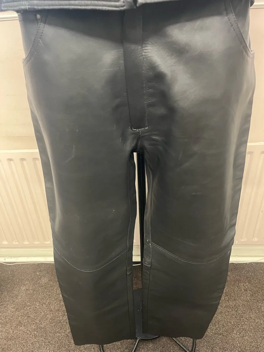 Frank Thomas Leathers - Image 3