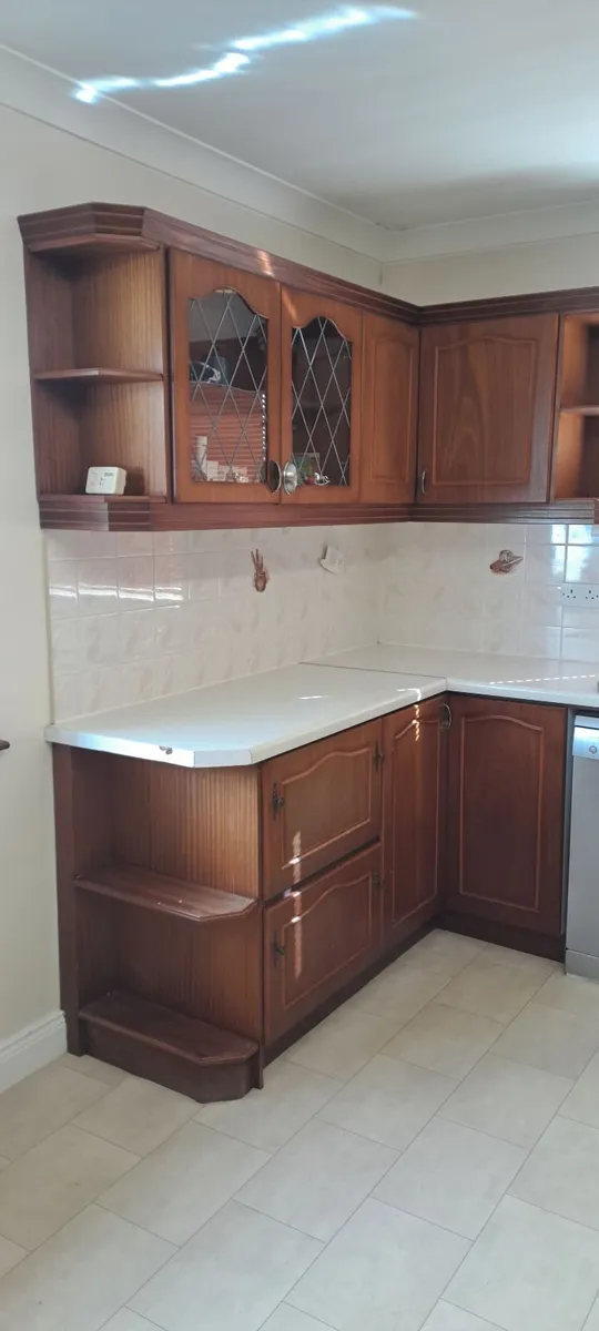 Kitchen Units - Image 2