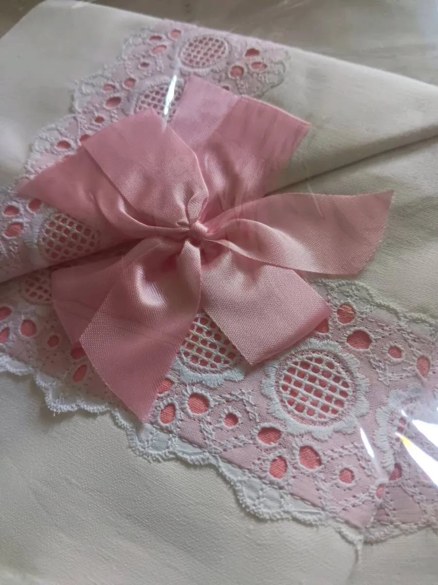 Vintage bedding - Image 3