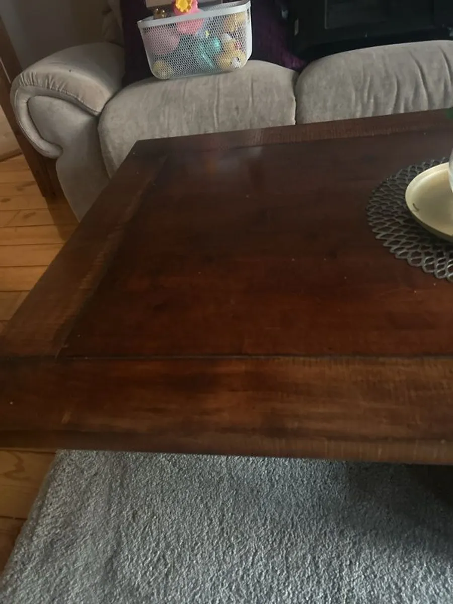 coffee table and matching end table - Image 3