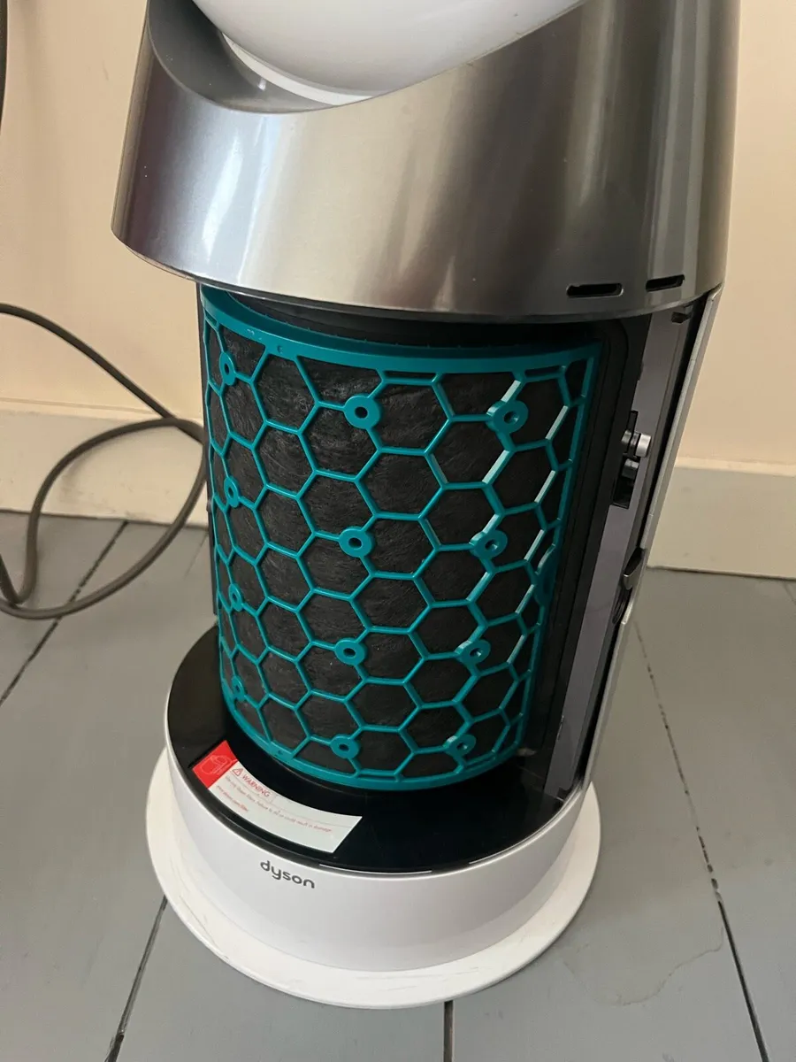 Dyson - Image 3