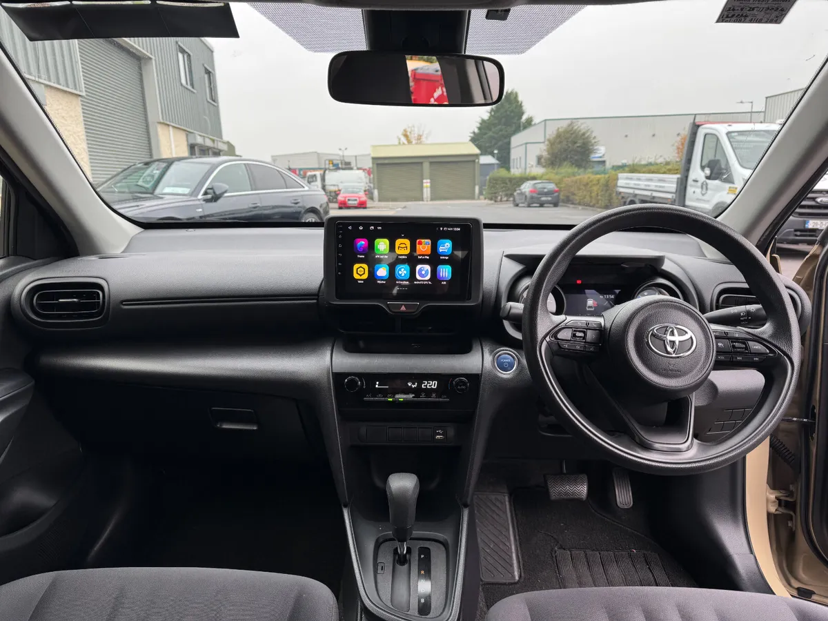 Toyota Yaris Android Carplay Radio - Image 2