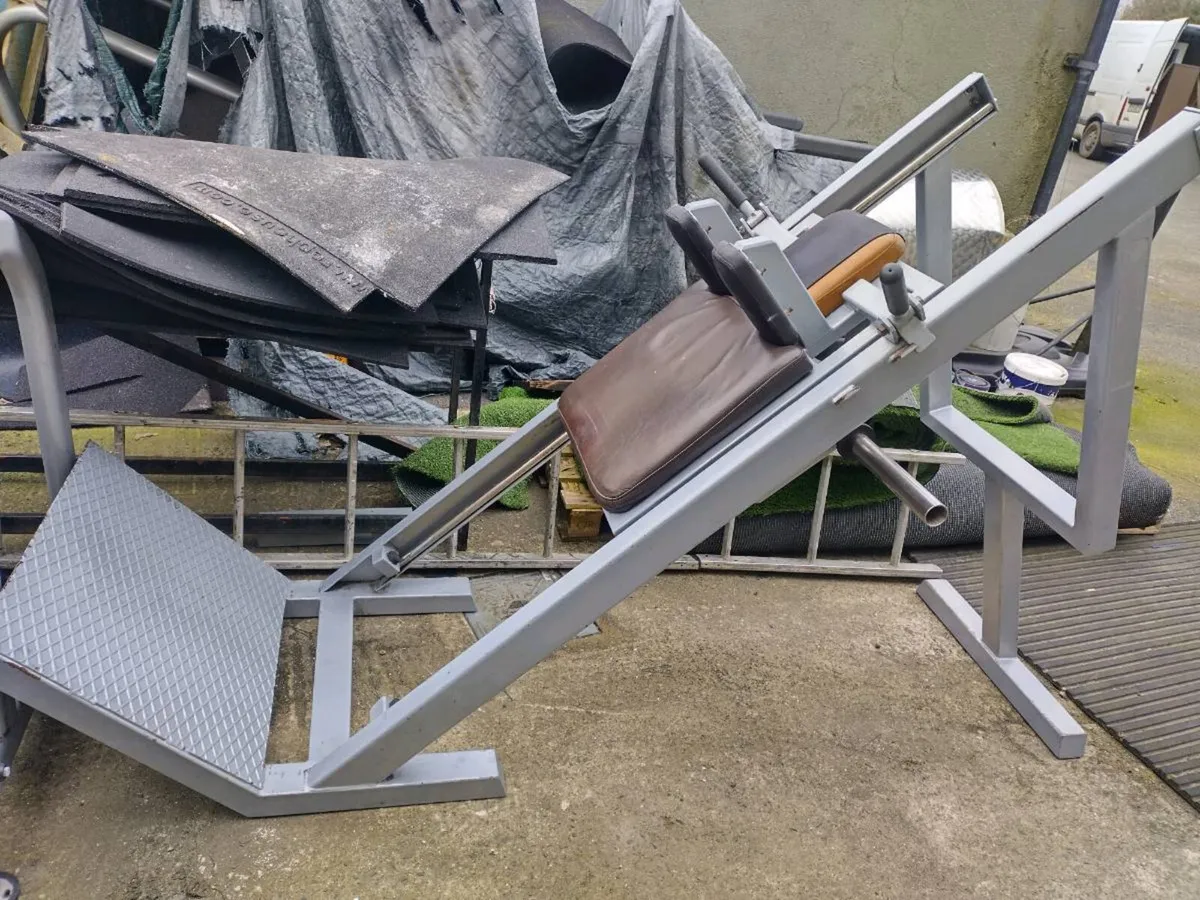 Hack squat - Image 2