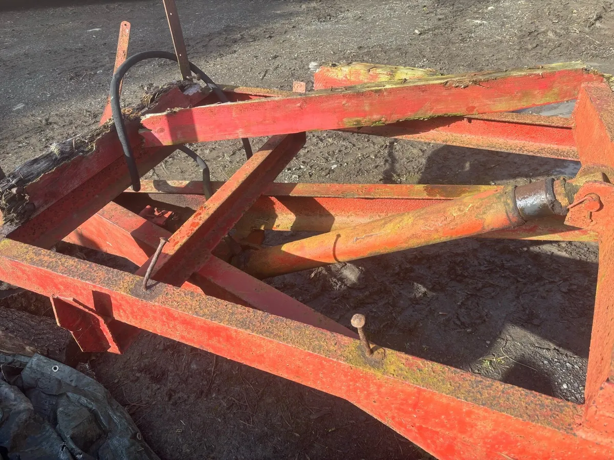 Vintage tipping trailer - Image 3