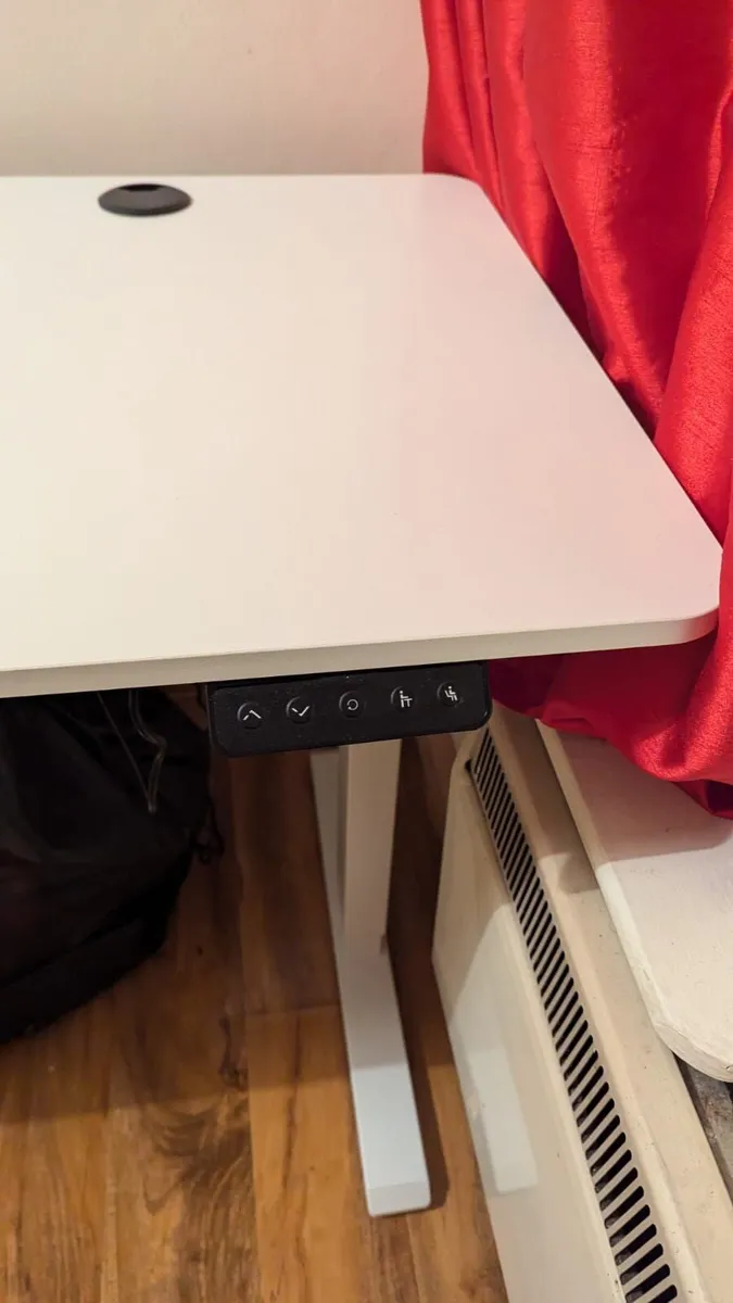 140 x 60 cm Electric Standing Desk - Image 2