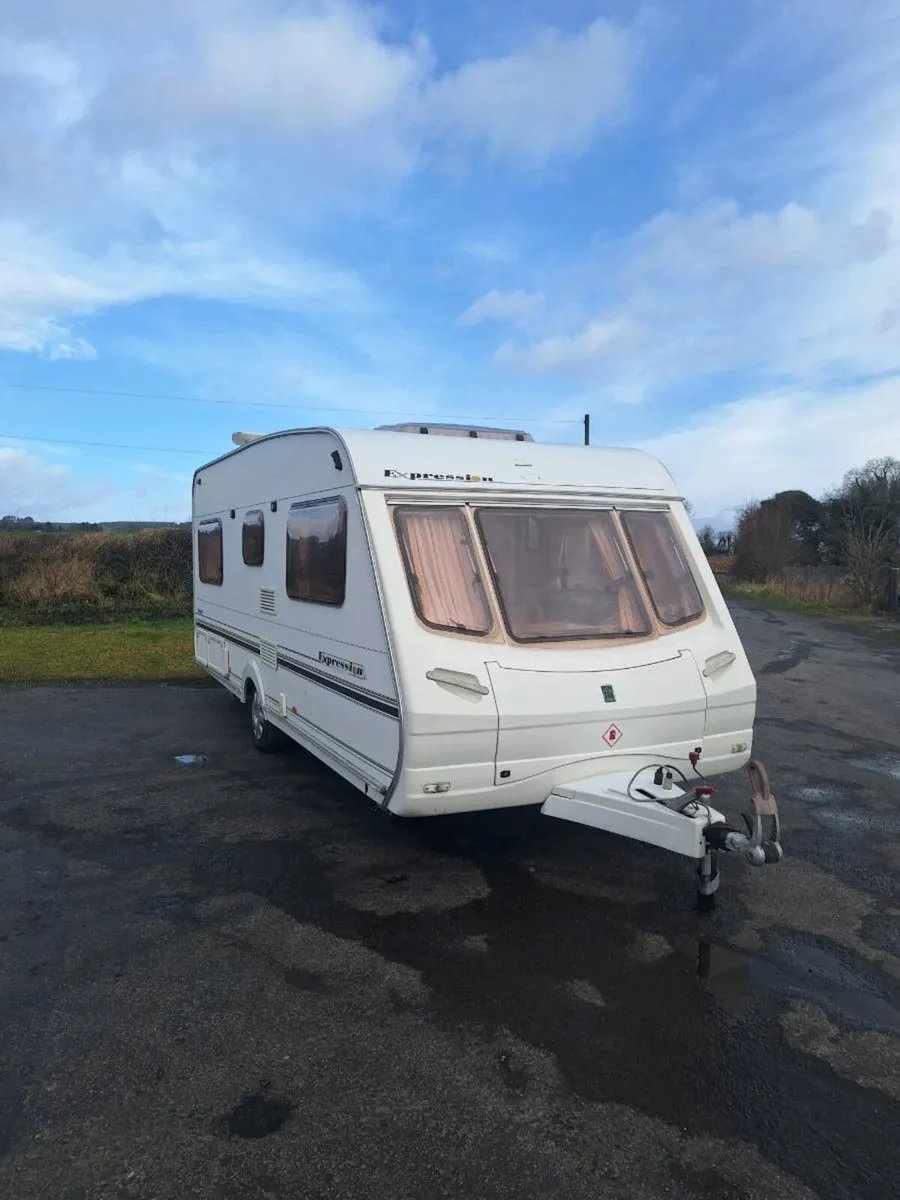 Abbey 4 Berth - Image 3